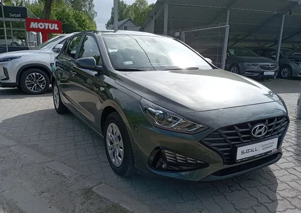 łódzkie Hyundai I30 cena 63800 przebieg: 68177, rok produkcji 2021 z Solec Kujawski